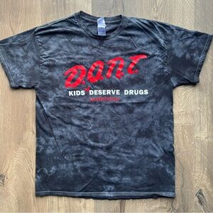 Kids Don’t Deserve Drugs Mens Black Gray Acidwash DARE Parody Shirt LG